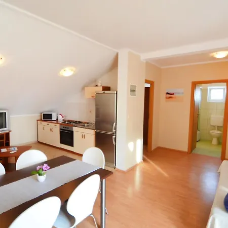 Put Jamurina 20 * Privlaka (Zadar)